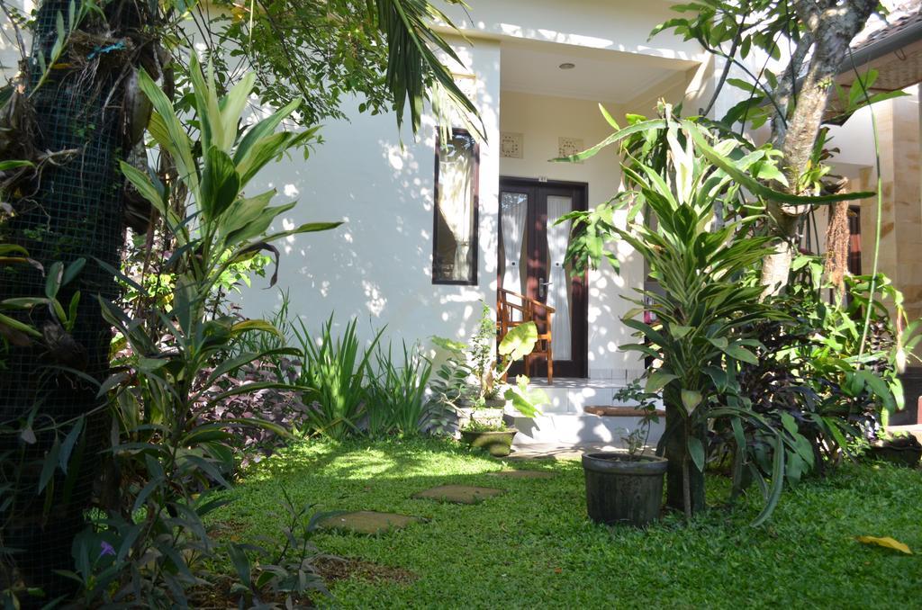 Wijaya Guest House Ubud Экстерьер фото