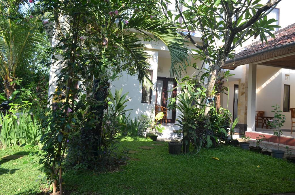 Wijaya Guest House Ubud Экстерьер фото